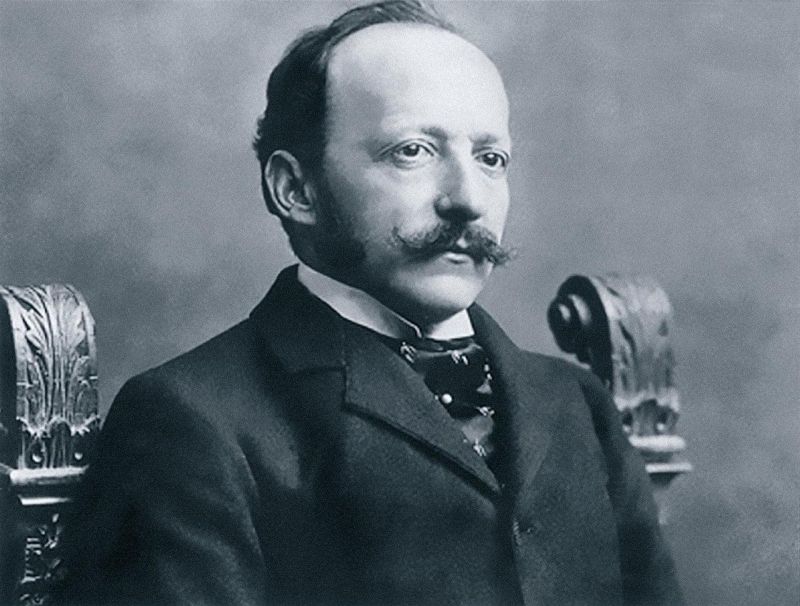 sáng lập Ritz Carltonl