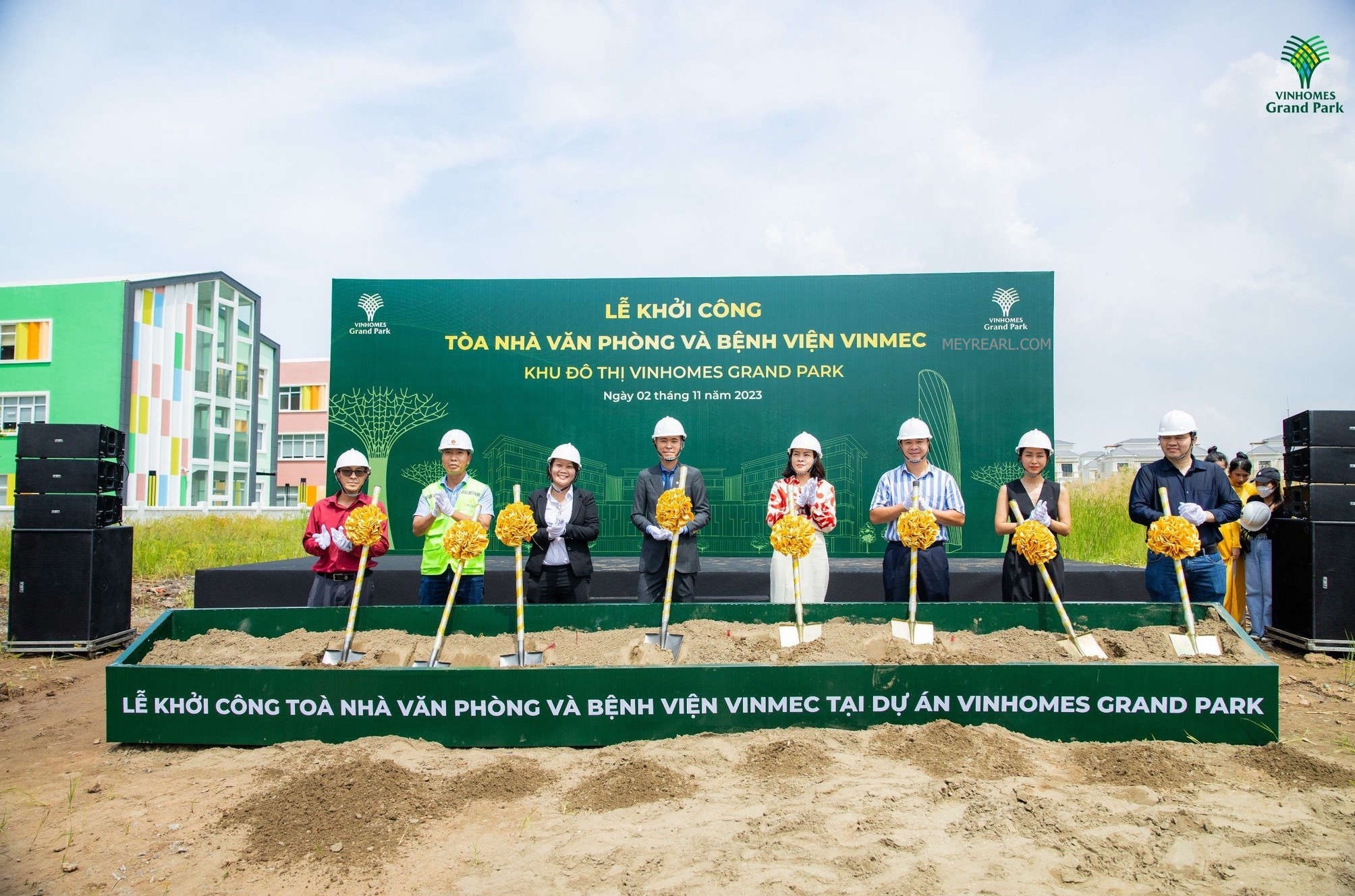 khởi công bệnh viện vinmec và văn phòng vinhomes